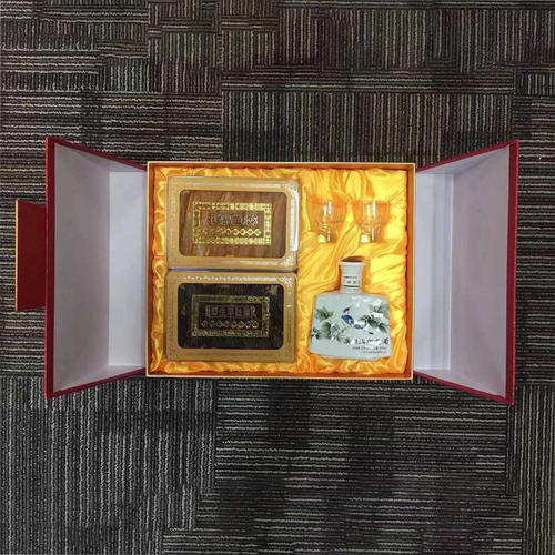 礼品盒